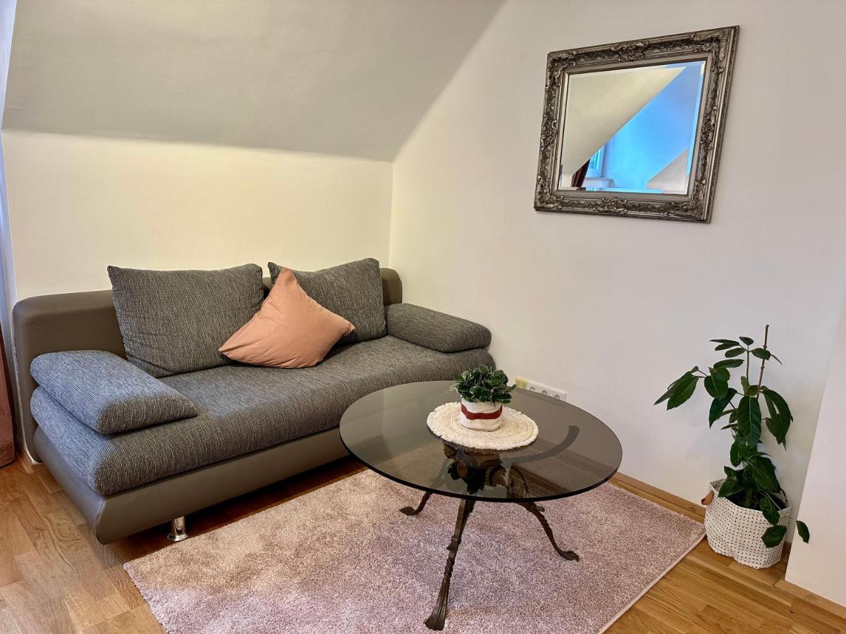 Green Paradise & Cozy Retreat Salzburg With Free Parking Buitenkant foto